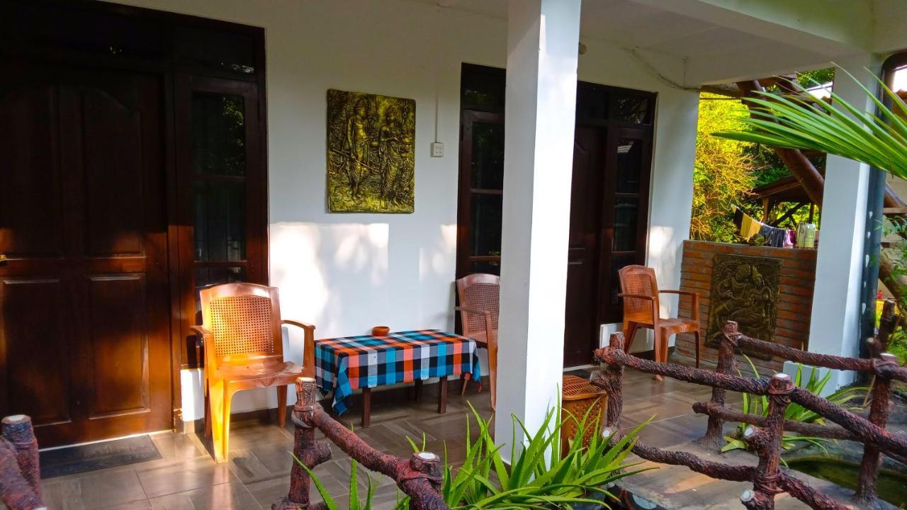 Sigiriya River Side Resort Екстериор снимка