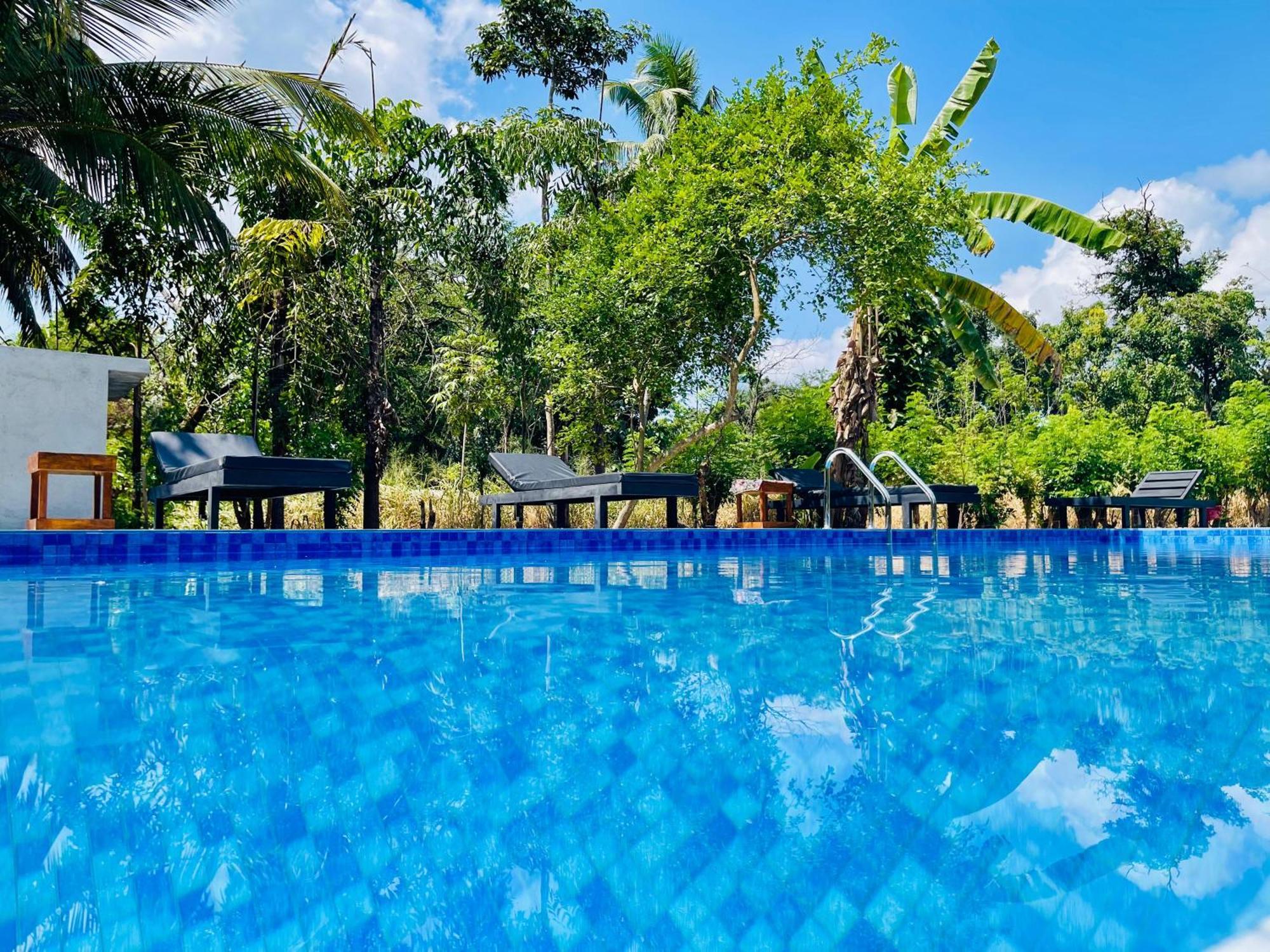 Sigiriya River Side Resort Екстериор снимка