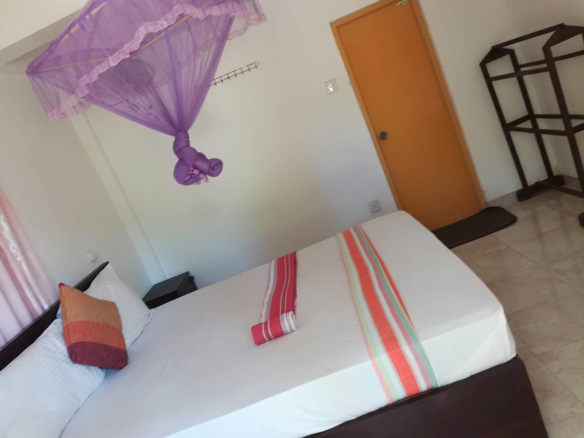 Sigiriya River Side Resort Екстериор снимка